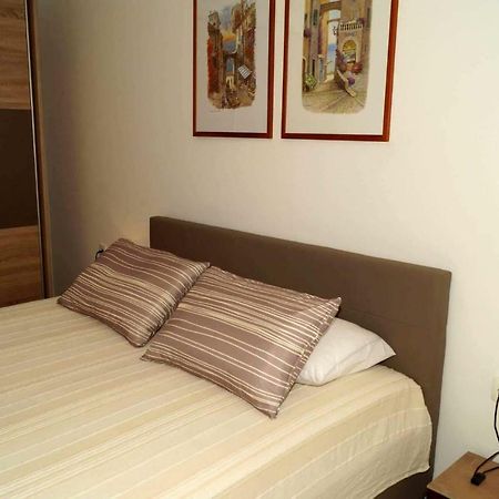 Apartman Eric Apartment Pula Bagian luar foto