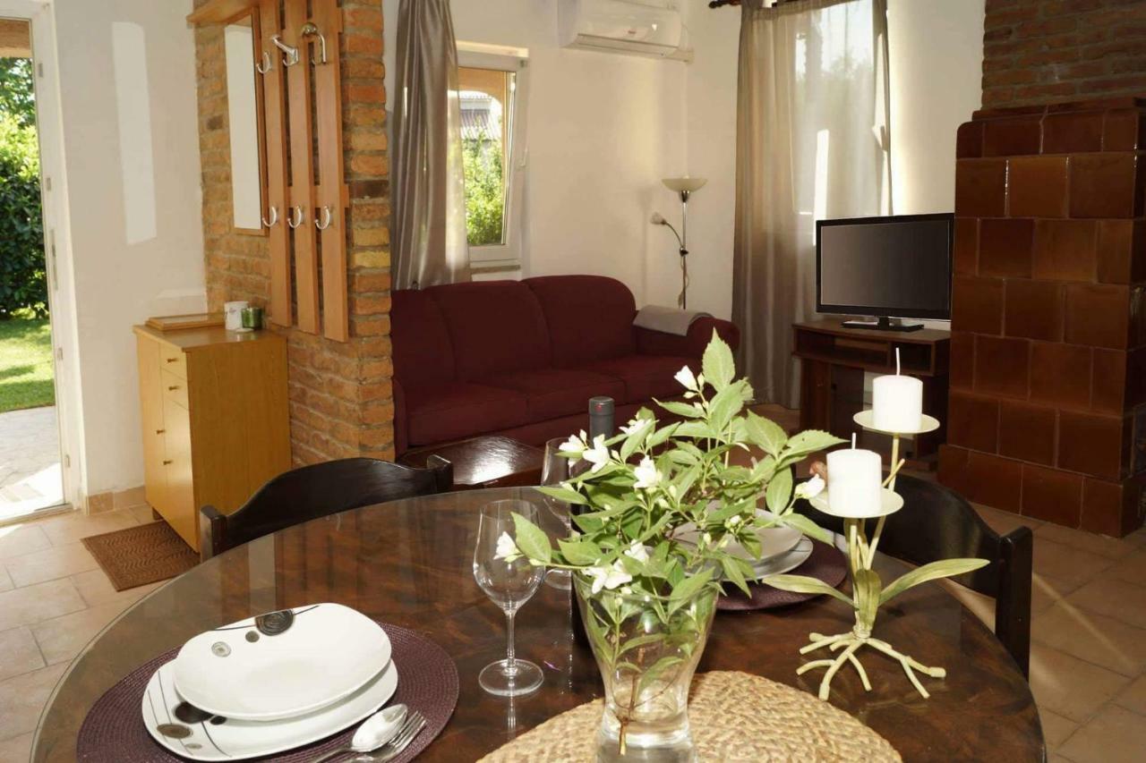 Apartman Eric Apartment Pula Bagian luar foto