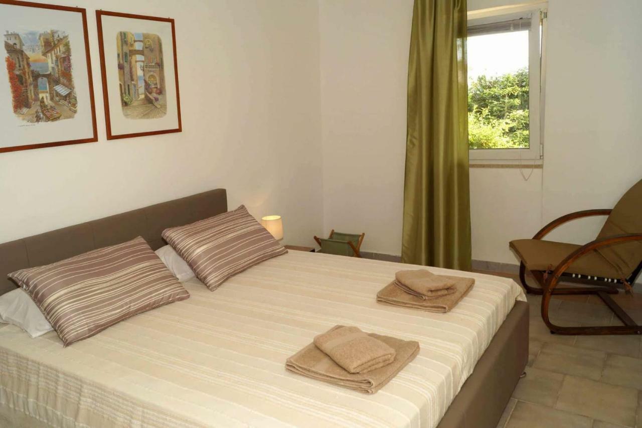 Apartman Eric Apartment Pula Bagian luar foto